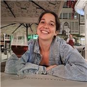 Profesora como experiencia en clases de inglés a niños